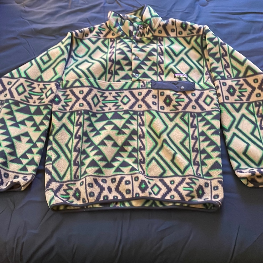 Patagonia Synchilla Medium Aztec